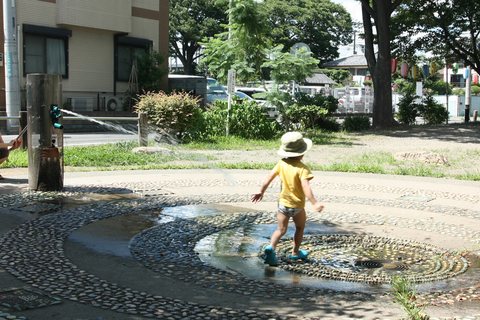 20100719公園(水遊び).JPG